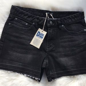 NEW PRANA JEAN SHORTS SIZE 8/29 SUPER CUTE BLACK JEAN SHORTS I4